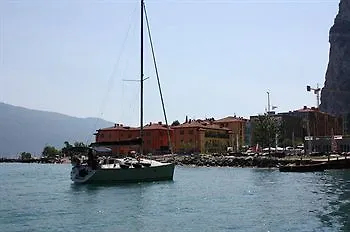 Ostello Campione Univela *
